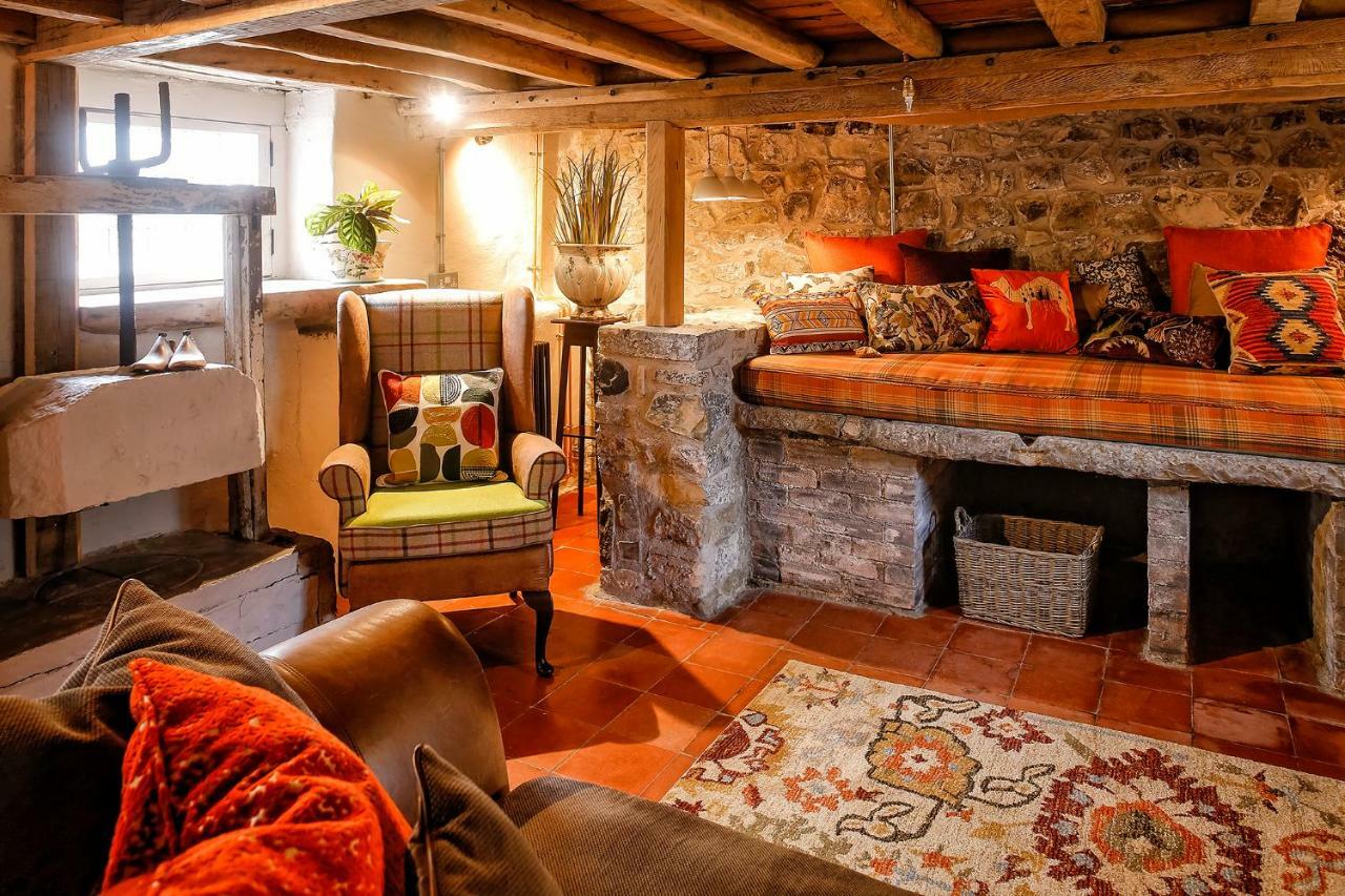The Cheese House, Gileston Manor Apartamento Exterior foto